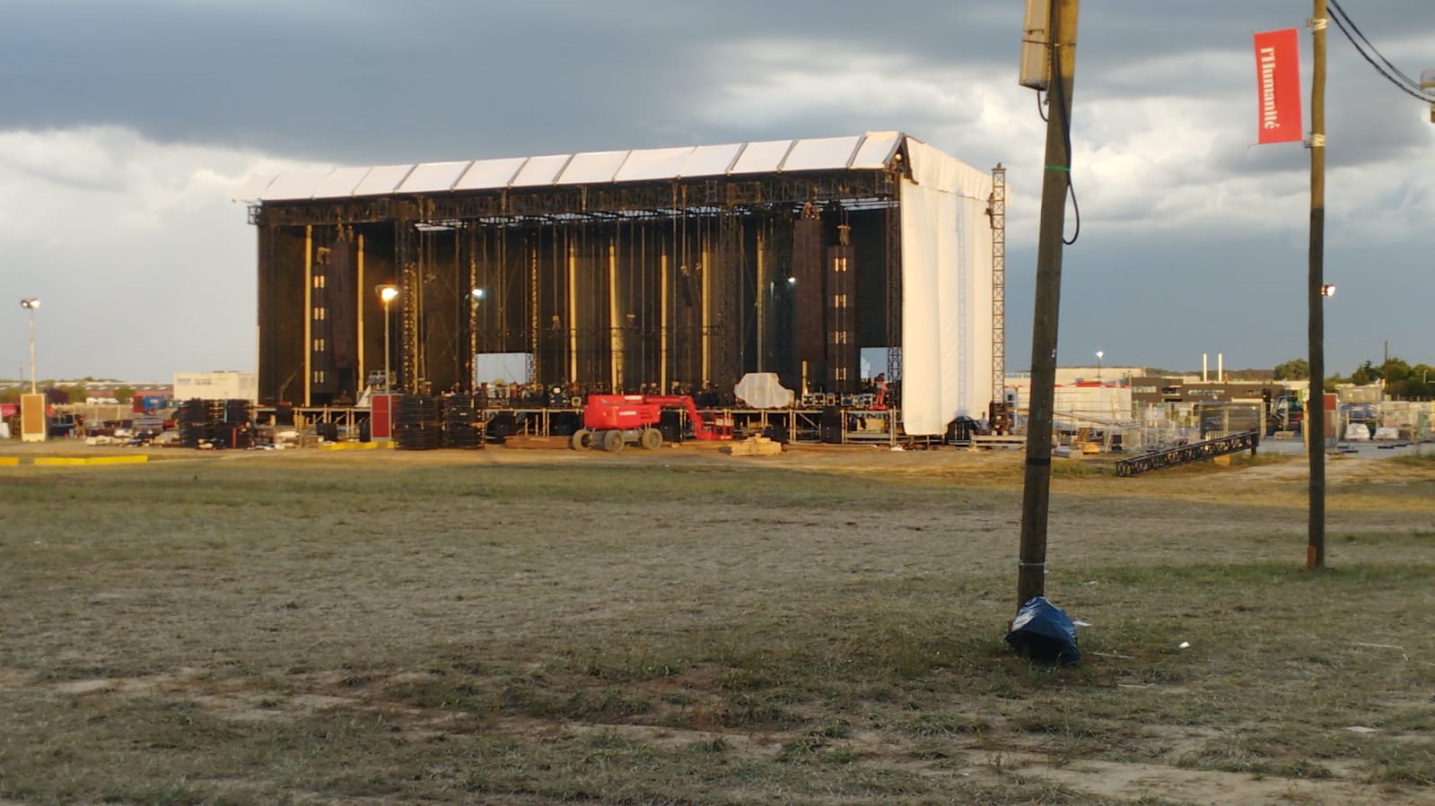 Le bar de la guinguette